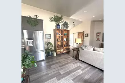 1033 S 100 W, Vernal, UT 84078 - Photo 7