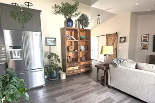 1033 S 100 W, Vernal, UT 84078 - Photo 7