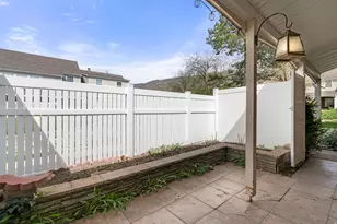 165 W Pheasantbrook Dr S, Centerville, UT 84014 - Photo 27