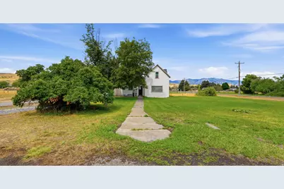9205 S 100 E, Paradise, UT 84328 - Photo 1