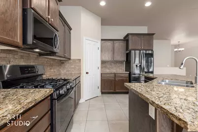 502 W Alder Creek Dr, Pleasant View, UT 84414 - Photo 19