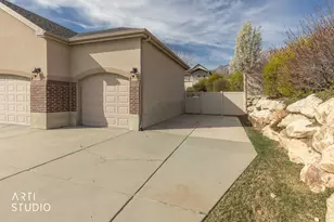 502 W Alder Creek Dr, Pleasant View, UT 84414 - Photo 5