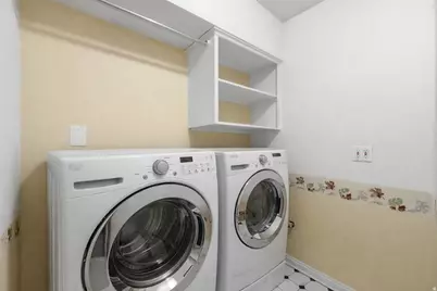 1677 E 480 S, Pleasant Grove, UT 84062 - Photo 9