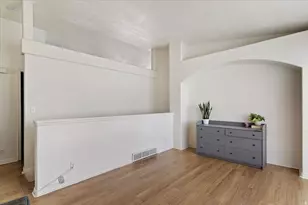 1433 W Pebblecreek Dr, Layton, UT 84041 - Photo 5