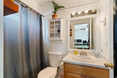 1433 W Pebblecreek Dr, Layton, UT 84041 - Photo 13