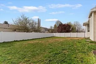 1433 W Pebblecreek Dr, Layton, UT 84041 - Photo 19