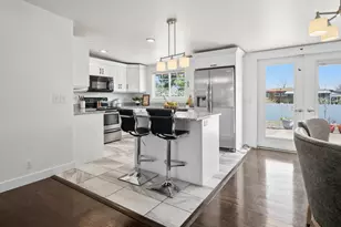 586 E Wasatch Dr N, Layton, UT 84041 - Photo 11