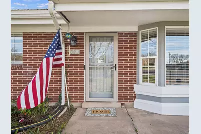 586 E Wasatch Dr N, Layton, UT 84041 - Photo 5