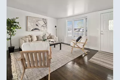 586 E Wasatch Dr N, Layton, UT 84041 - Photo 7