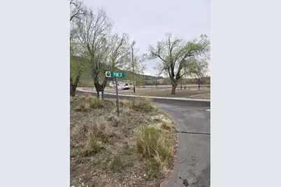 835 Pine St #16 &17, Sunnyside, UT 84539 - Photo 3