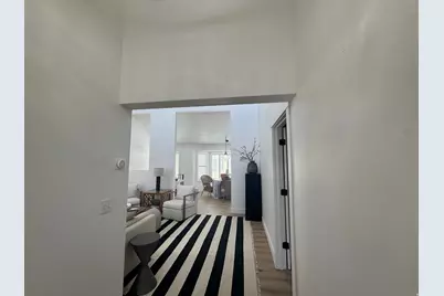 1107 E Brigadoon Ct, Holladay, UT 84117 - Photo 11