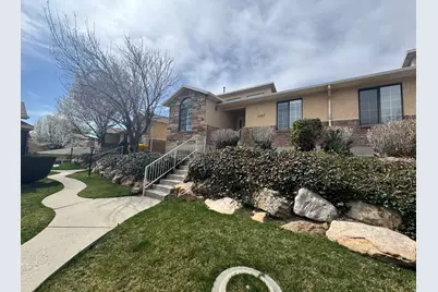1107 E Brigadoon Ct, Holladay, UT 84117 - Photo 5