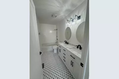 1107 E Brigadoon Ct, Holladay, UT 84117 - Photo 27