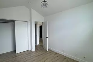 1107 E Brigadoon Ct, Holladay, UT 84117 - Photo 35