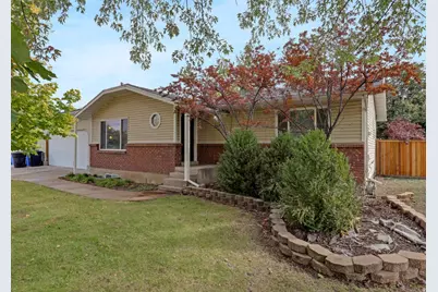 151 S 400 E, Hyrum, UT 84319 - Photo 1