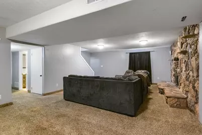 151 S 400 E, Hyrum, UT 84319 - Photo 21