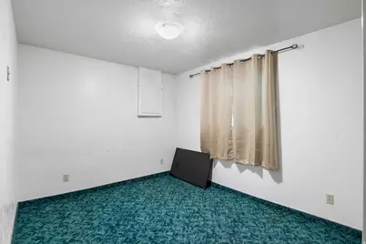 151 S 400 E, Hyrum, UT 84319 - Photo 25