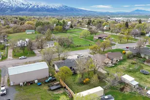 151 S 400 E, Hyrum, UT 84319 - Photo 35