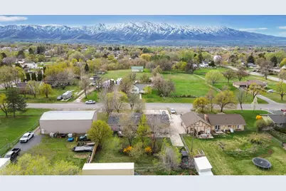 151 S 400 E, Hyrum, UT 84319 - Photo 37