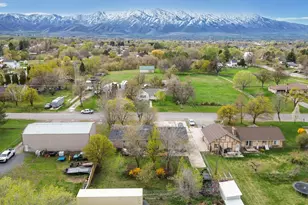 151 S 400 E, Hyrum, UT 84319 - Photo 37