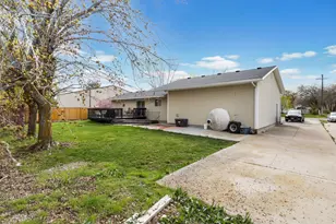 151 S 400 E, Hyrum, UT 84319 - Photo 27
