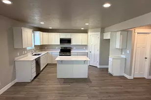 487 E 500 N, Salem, UT 84653 - Photo 3