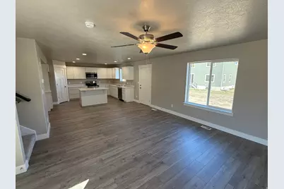 495 E 500 N #LOT 24, Salem, UT 84653 - Photo 7