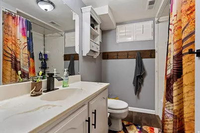 321 W 2575 N, Sunset, UT 84015 - Photo 23