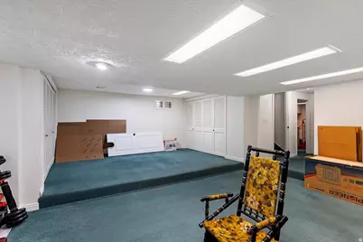 321 W 2575 N, Sunset, UT 84015 - Photo 19