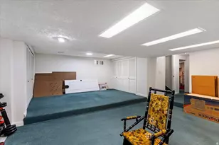 321 W 2575 N, Sunset, UT 84015 - Photo 19