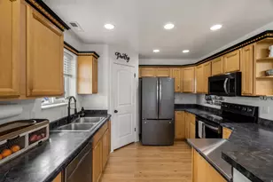 2444 N Sierra Dr, Eden, UT 84310 - Photo 9