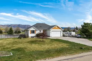 2444 N Sierra Dr, Eden, UT 84310 - Photo 43