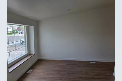 2023 N 1615 W, Clinton, UT 84015 - Photo 13