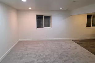 2023 N 1615 W, Clinton, UT 84015 - Photo 21