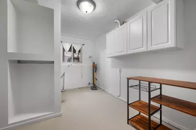 11037 S Robinson Cir E, Sandy, UT 84092 - Photo 23