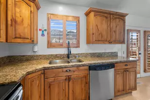 11037 S Robinson Cir E, Sandy, UT 84092 - Photo 11