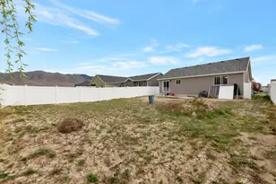 1357 E Skip St, Eagle Mountain, UT 84005 - Photo 29