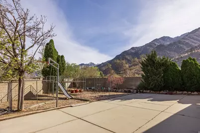 2676 E Hill Climb Cir S, Sandy, UT 84092 - Photo 67