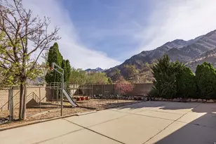2676 E Hill Climb Cir S, Sandy, UT 84092 - Photo 67