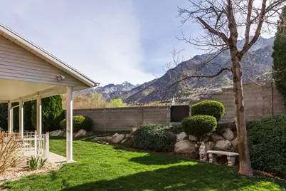 2676 E Hill Climb Cir S, Sandy, UT 84092 - Photo 71