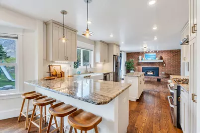 11056 N Manor Dr W, Highland, UT 84003 - Photo 9