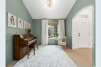 341 W 600 N, Lindon, UT 84042 - Photo 3