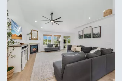 341 W 600 N, Lindon, UT 84042 - Photo 9