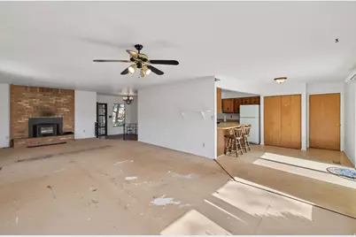 230 N 500 W, Moab, UT 84532 - Photo 15