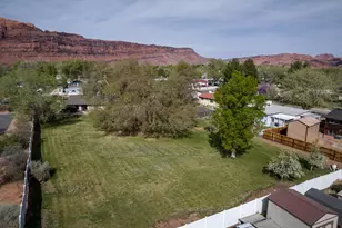 230 N 500 W, Moab, UT 84532 - Photo 41