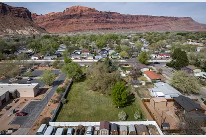 230 N 500 W, Moab, UT 84532 - Photo 47