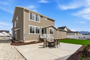3233 W 2500 N, Clinton, UT 84015 - Photo 35