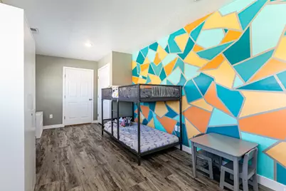 2324 W Chateau Dr S, Roy, UT 84067 - Photo 11