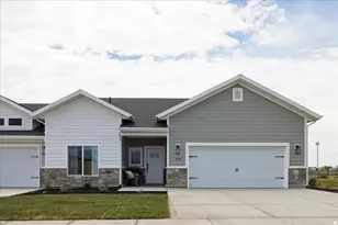 2554 S 2430 W, Syracuse, UT 84075 - Photo 1