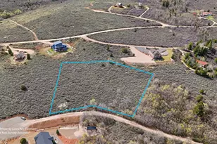 3289 S Mules Ear Cir, Garden City, UT 84028 - Photo 1